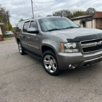 2008 Chevrolet Suburban 4x4 3rd row seat $6995 CALL 270-442-4001